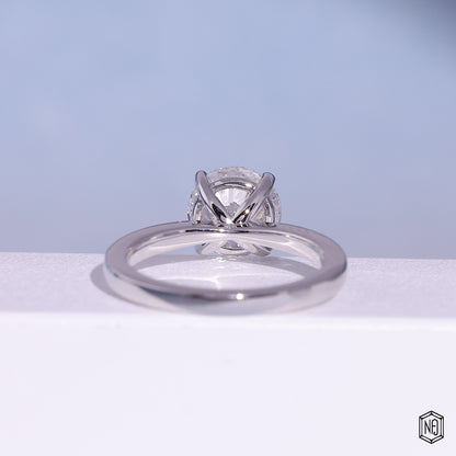 Round Diamond Engagement Ring with Classic Solitaire Setting