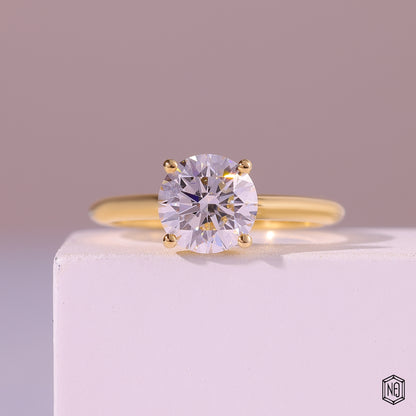 Round Cut Diamond Engagement Ring, Modern Solitaire