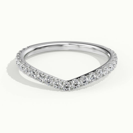1.8mm Chevron Scalloped Pavé Lab Grown Diamond Wedding Band in Platinum