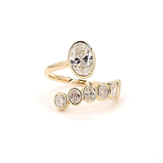 Oval Bezel Overlap Wedding Band In 14K Yellow Gold