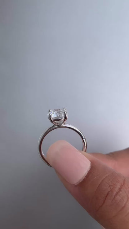 2.96 Carat Round Cut Lab Grown Diamond Classic Solitaire Engagement Ring